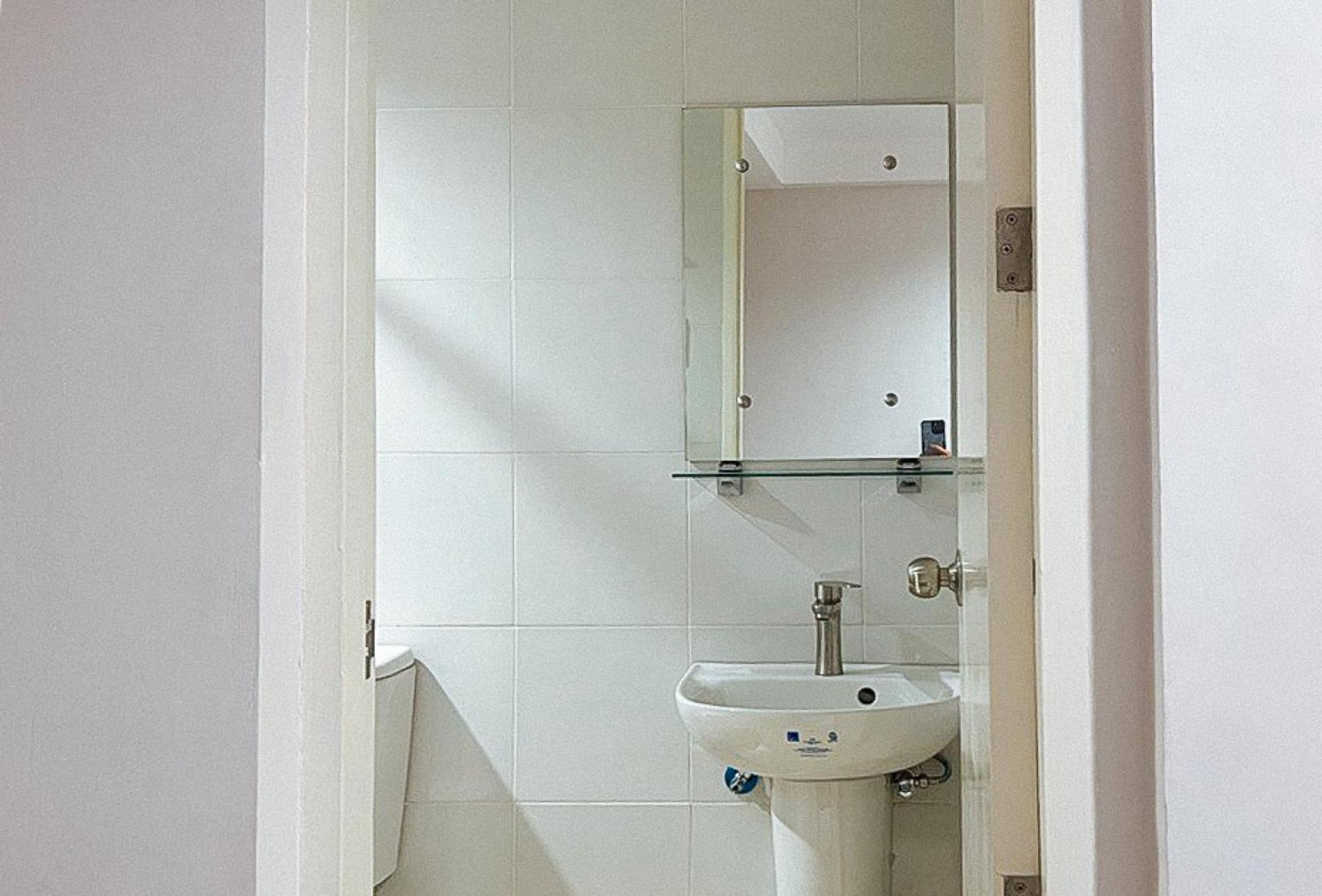 Lea Robert Hotel Angeles Pampanga By Reddoorz Exterior foto